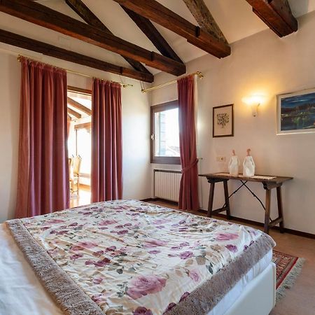 Palazzo Gradenigo By Wonderful Italy Apartment เวนิส ภายนอก รูปภาพ